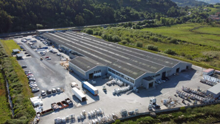 Fábrica Hermet 10 Ventanas Limpias Cantabria