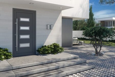 Puerta de entrada de PVC