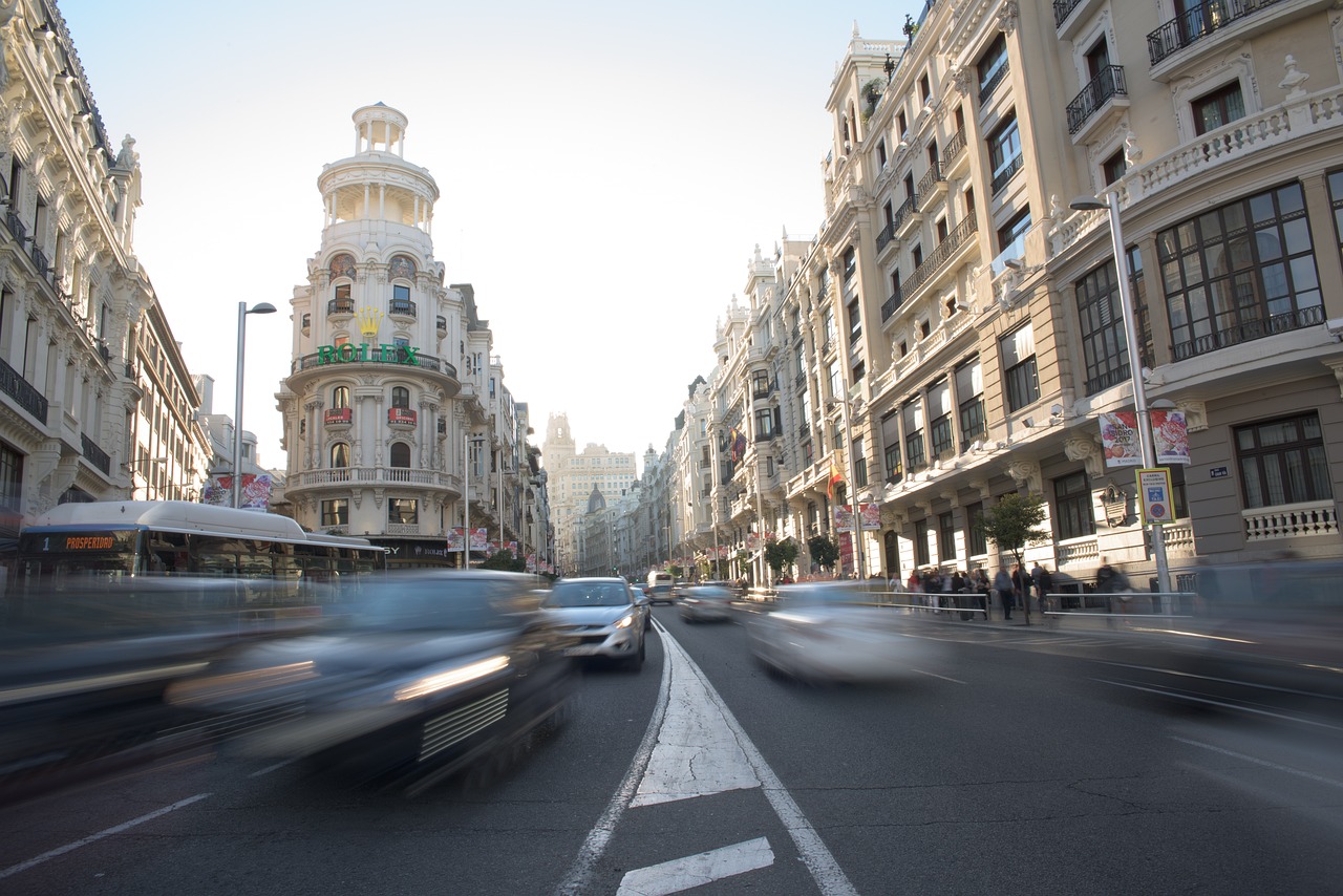 Coches Gran Vía Madrid