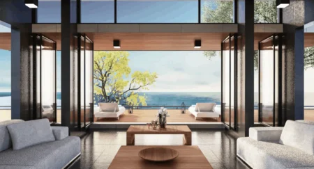 Ventanas plegables de PVC en terraza con vistas al mar